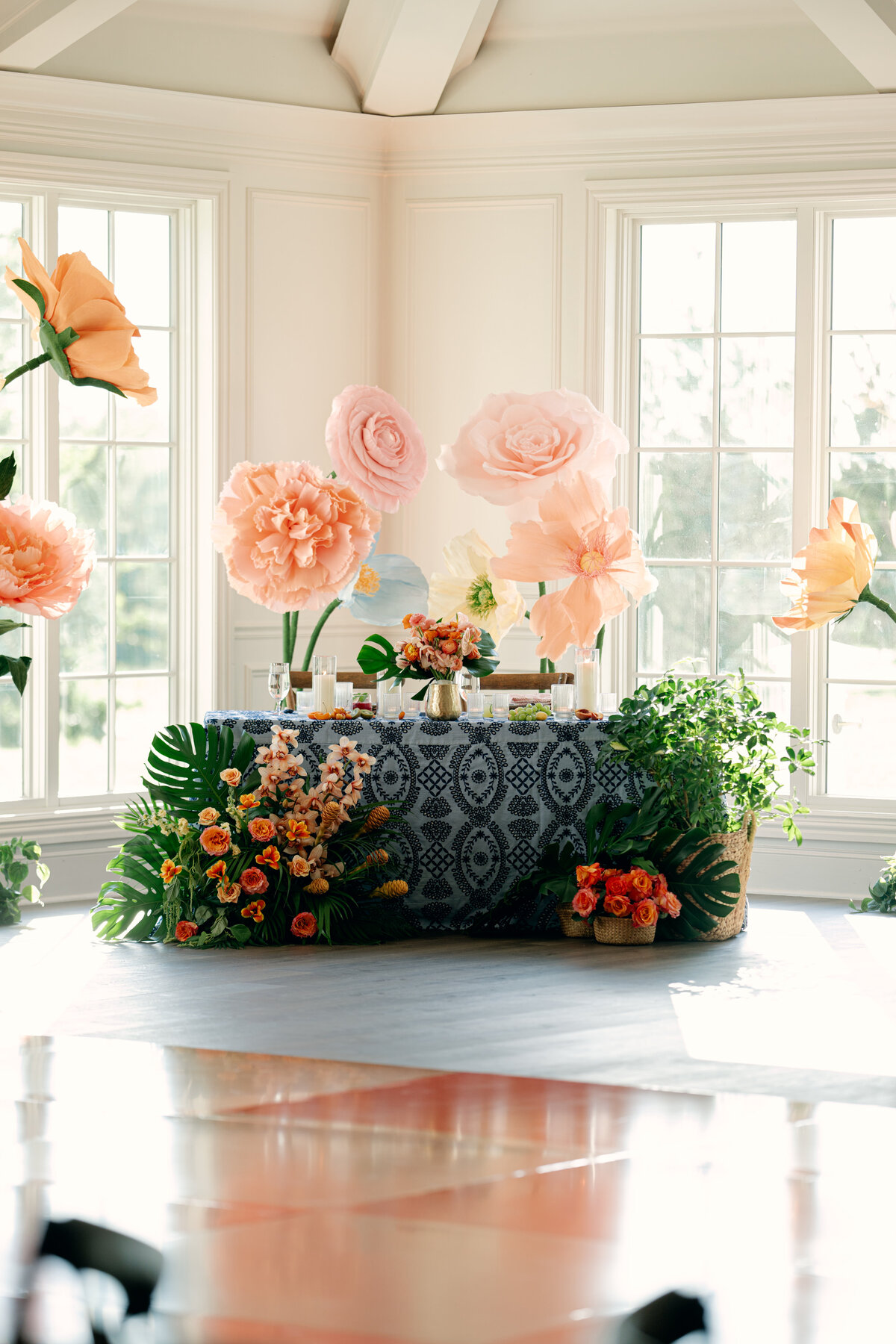kc cloud events hillside estate ceremony wedding planner designer sweetheart table