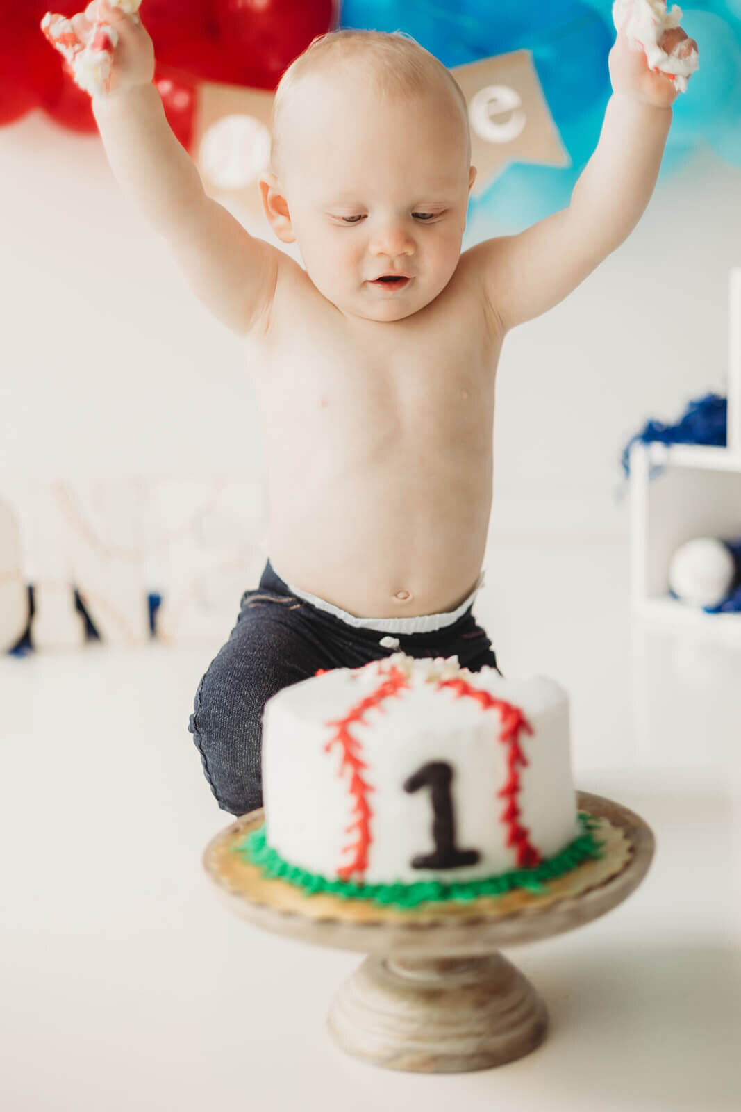 cake-smash-harrisburg-1st-Birthday-16