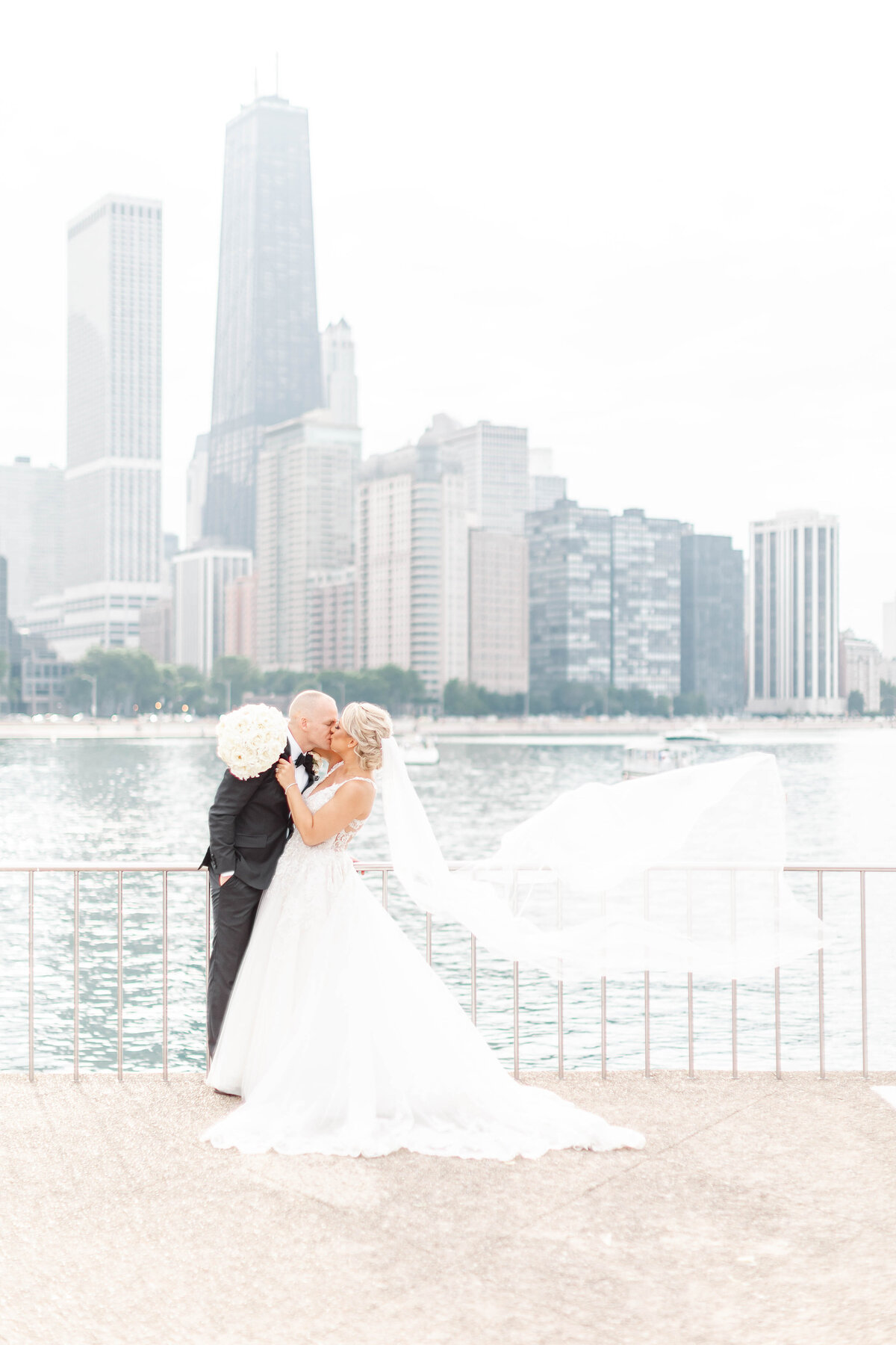 Olive Park Wedding Photos-Chicago Wedding Photography