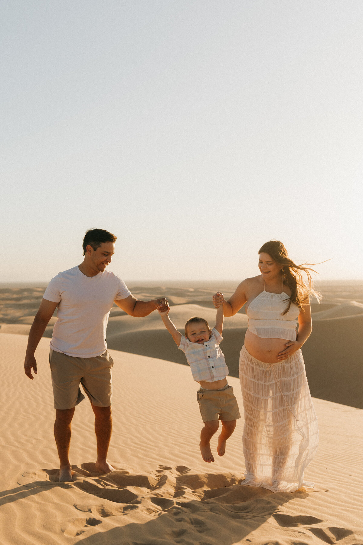 lifestyle-maternity-photography-west-coast-3