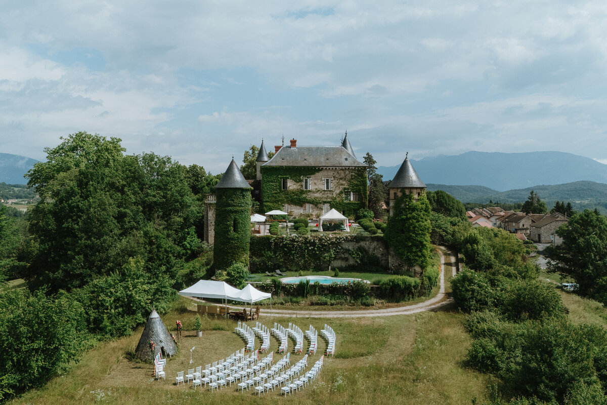 mariage_chateau_andert_belley_01_chloelaydevant-1
