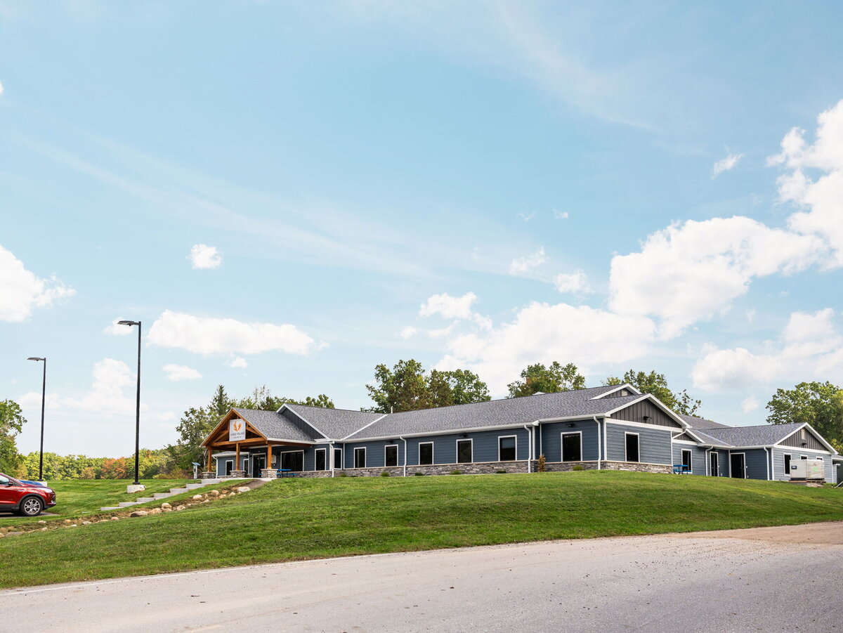 85-web-or-mls-A7403560