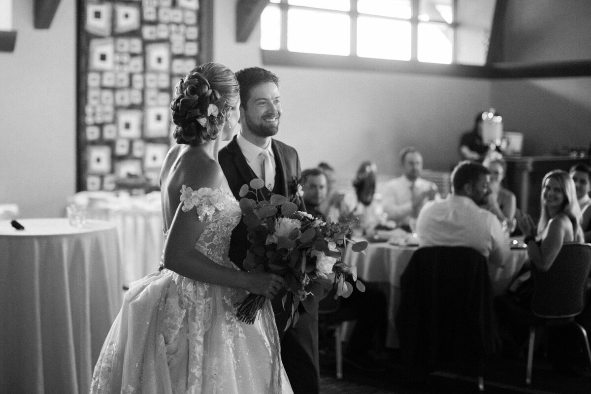 Alyeska-Wedding-Photographer-CorinneGraves-1112