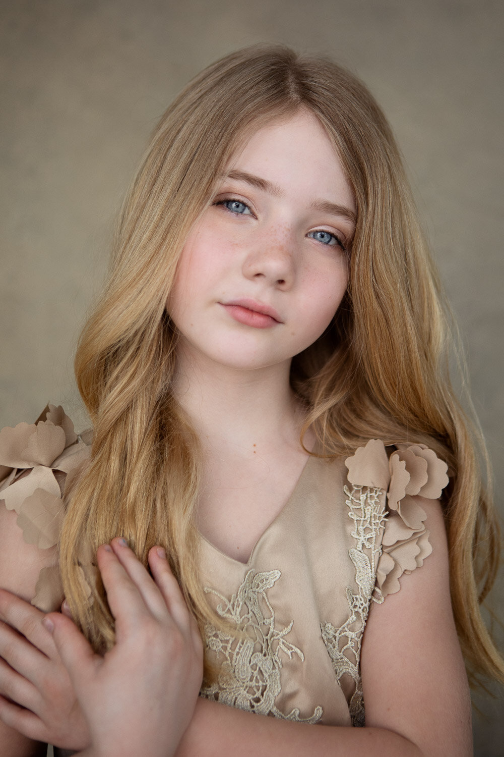 Professional little beauty portrait of girl in Buffalo, New York