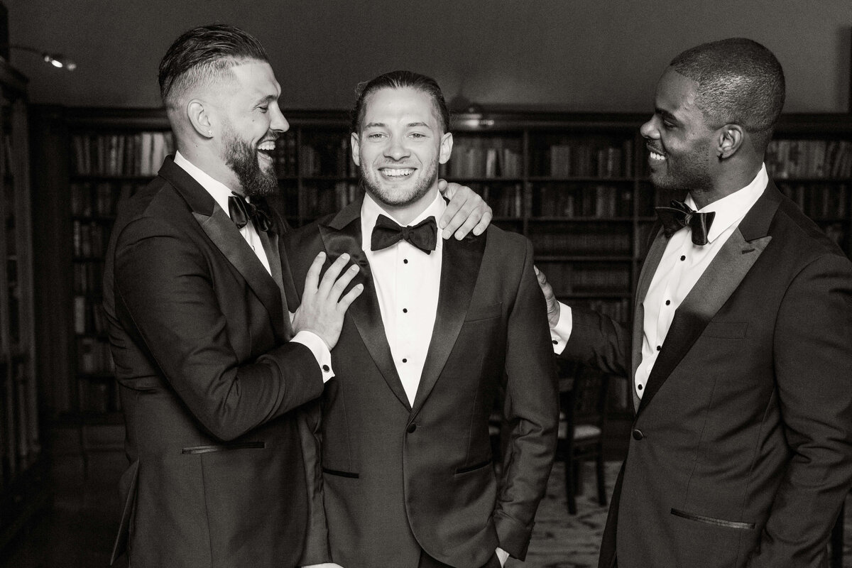 Sleepy_Hollow_Country_Club_Wedding_011