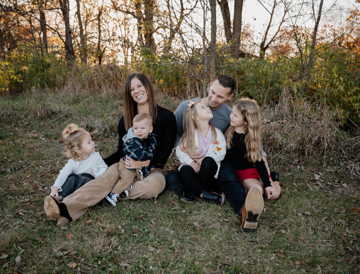 Taylor Elizabeth Photography Weddings and Lifetyle Photographer in Indiana Families Photo 44
