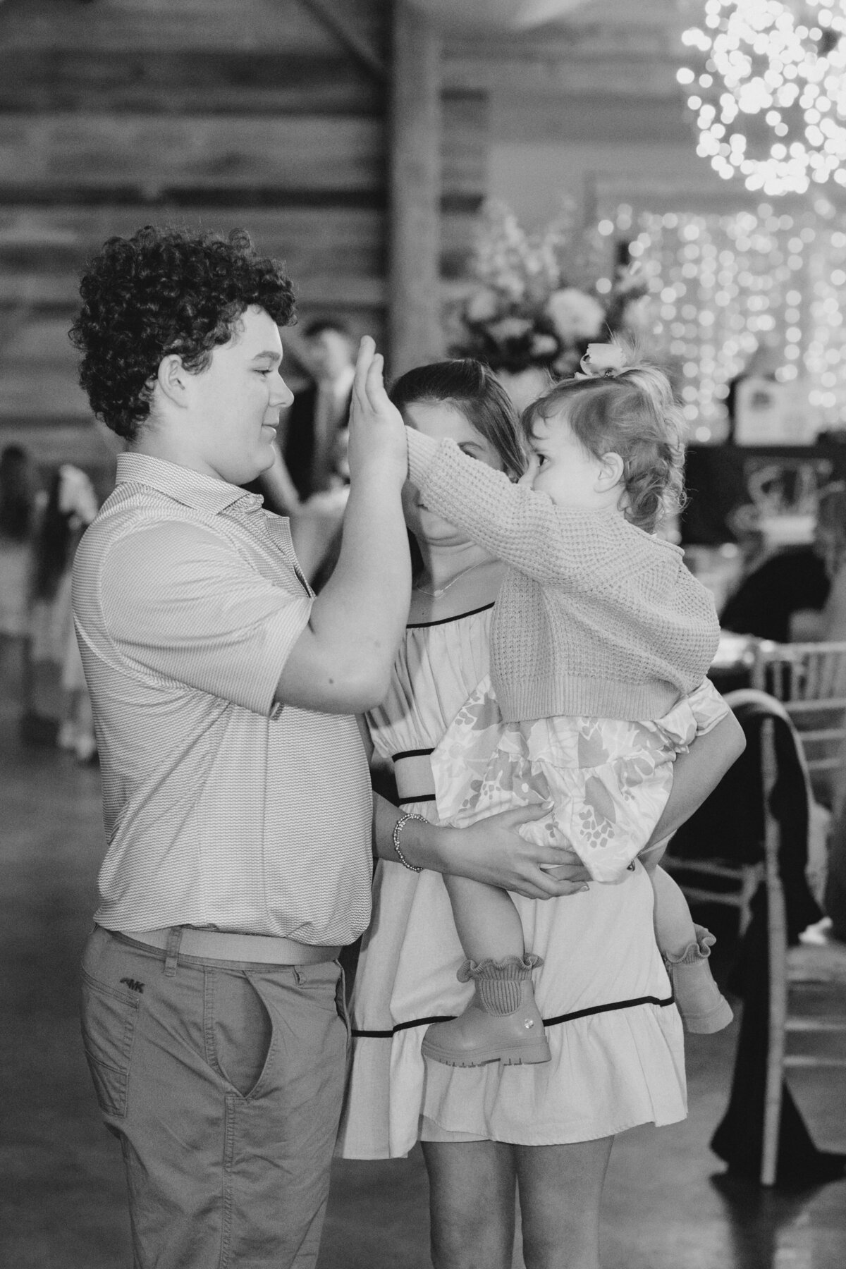 721_Madison & Leighton's Wedding_Rcptn_Lindsay Ott Photography
