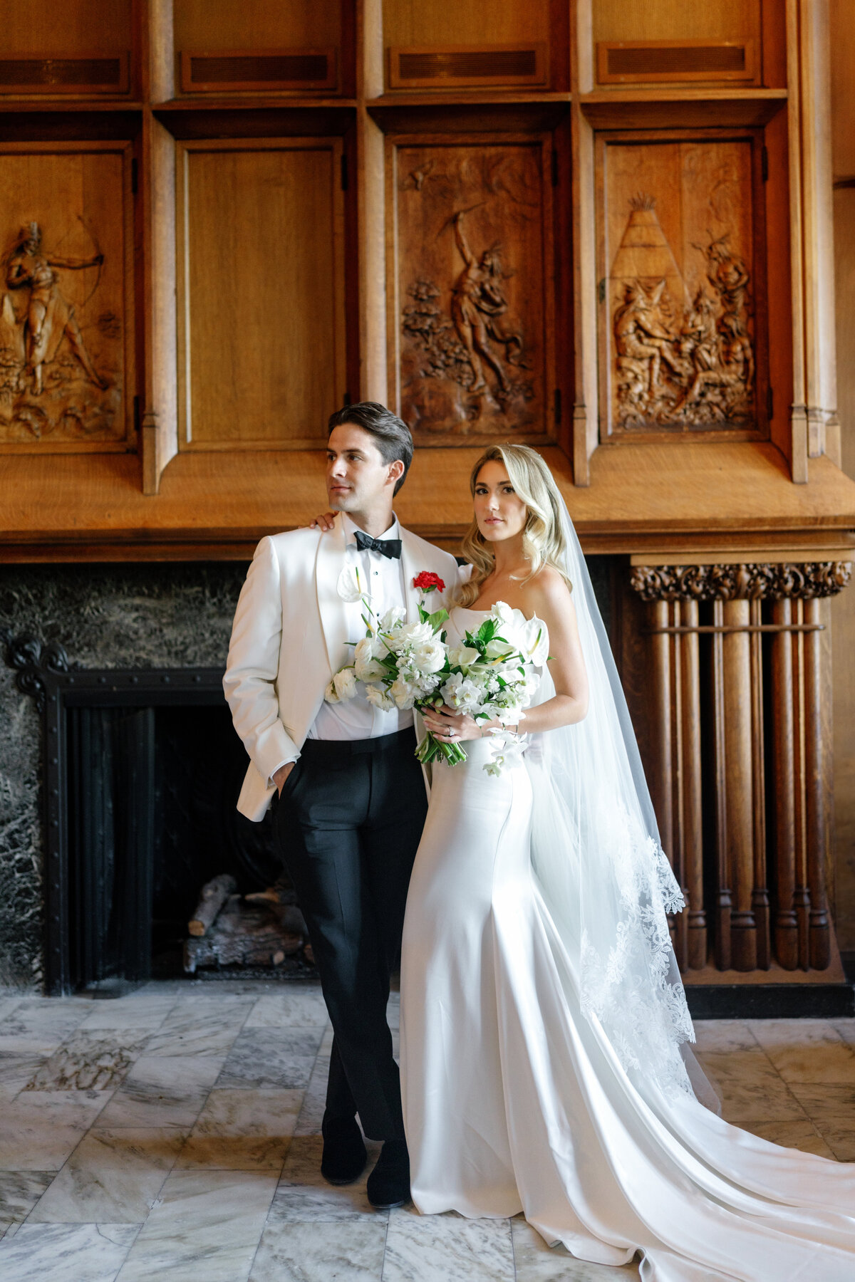 Aspen-Avenue-Chicago-Wedding-Photographer-Chicago-Athletic-Association-Simplicitee-XO-Design-Co-St-Mary-of-the-Angels-Church-Anomalie-Beauty-Timeless-Vogue-133