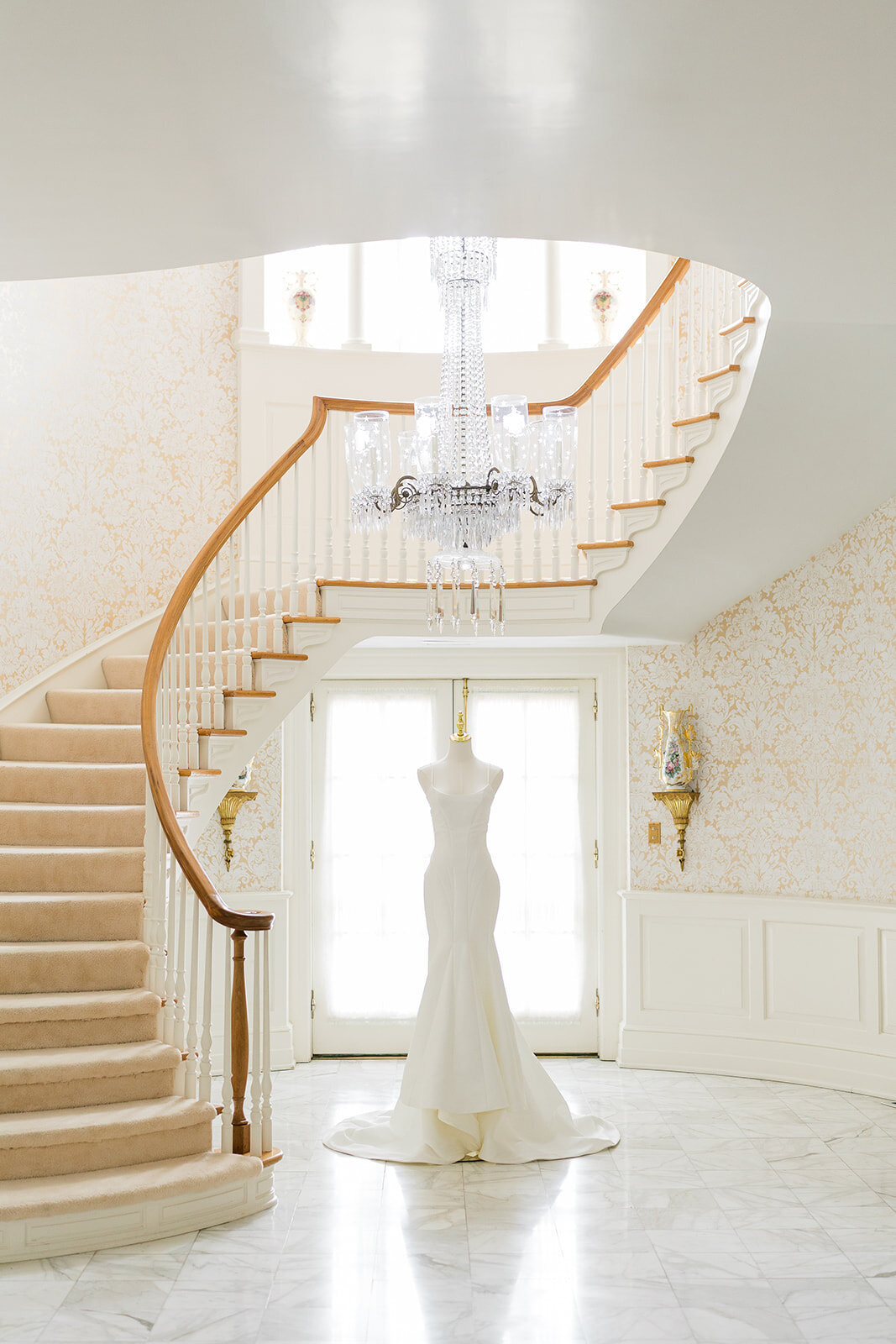 Elizabeth + Chase, Chic Wedding, Makenzie Cioffi Photography LLC, _0009