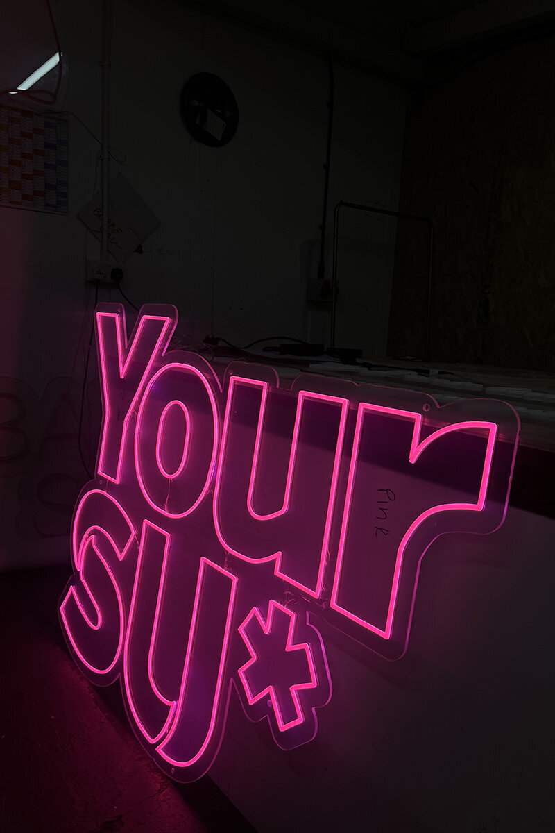 ellis-signs-custom-pink-neon-sign-student-union-newcastle-gateshead-north-east