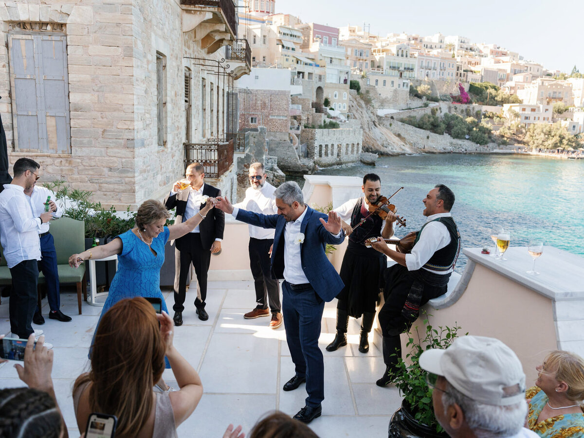 Elegant-Syros-Wedding-Ploes-Ciel-056
