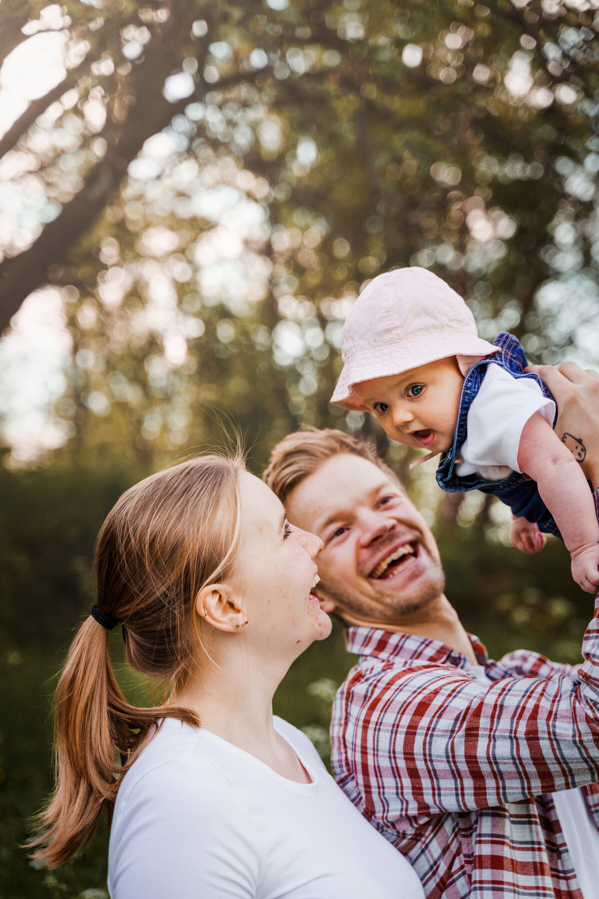 Victoria-Regine_A738486-Rediger_1