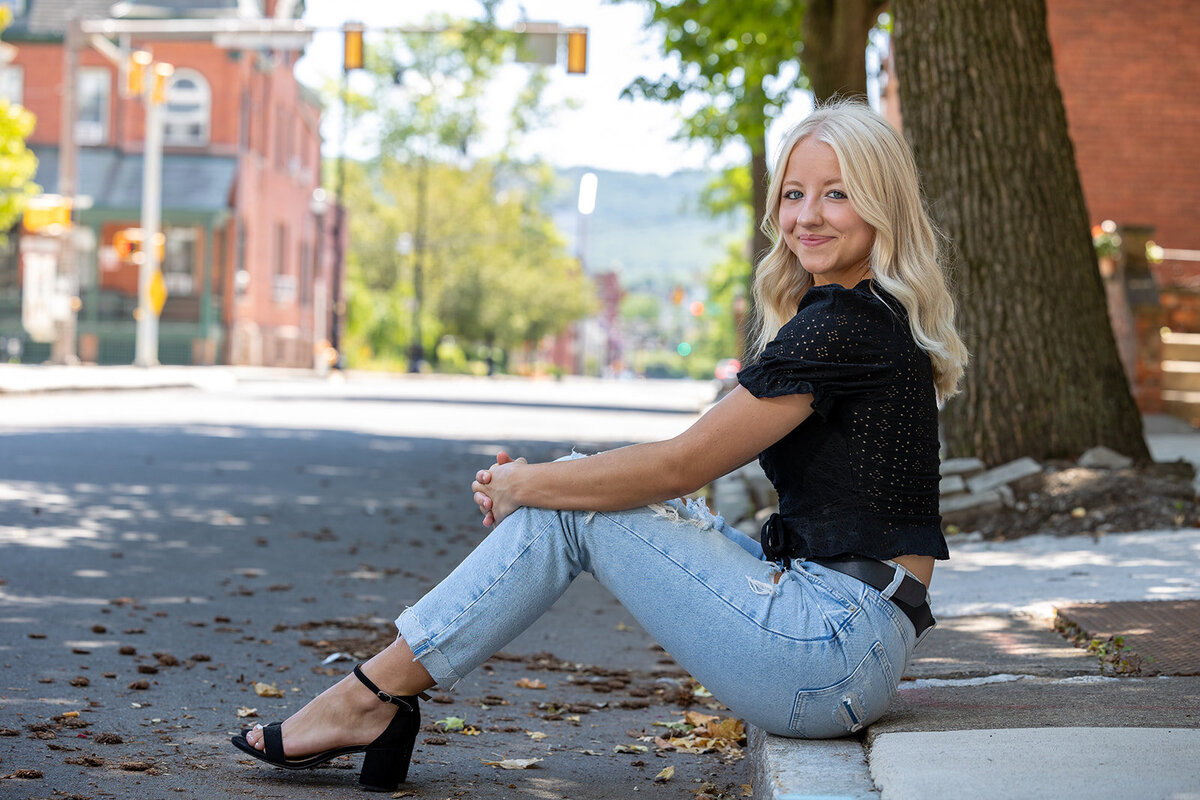 ALIOCONNORSENIOR-102_websize