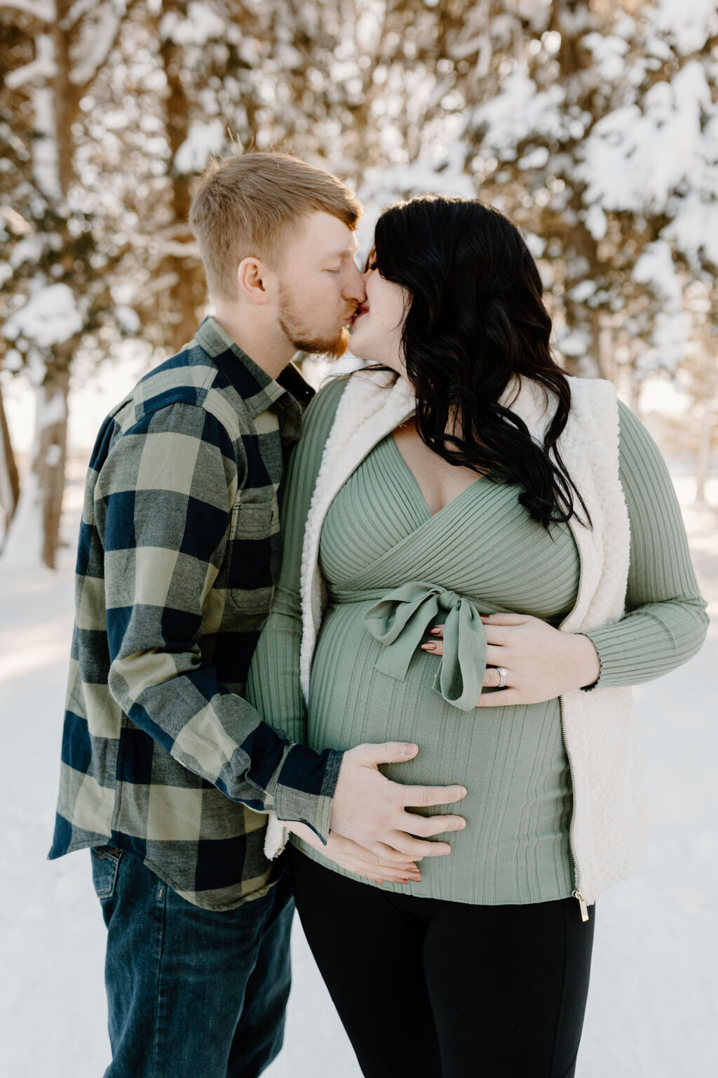 christina_ney_photography_wedding_engagement_lifestyle_photographer_dubuque_iowa_wedding_planning_assistance_adventurous_bold_laidback Family Photography70