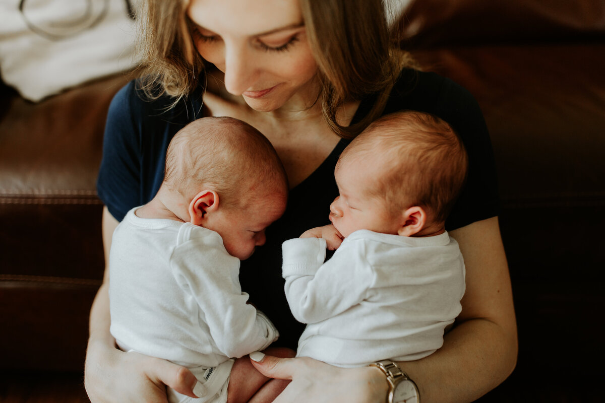 Chicago-Lifestyle-Newborn-Photographer-26