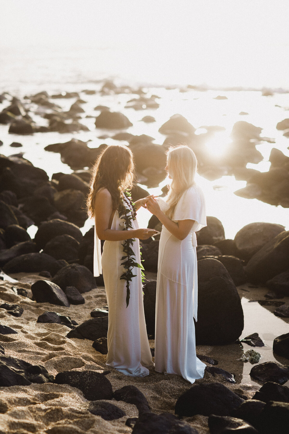 Gina&Bailey-Kauai-Elopement-SneakPeek-12