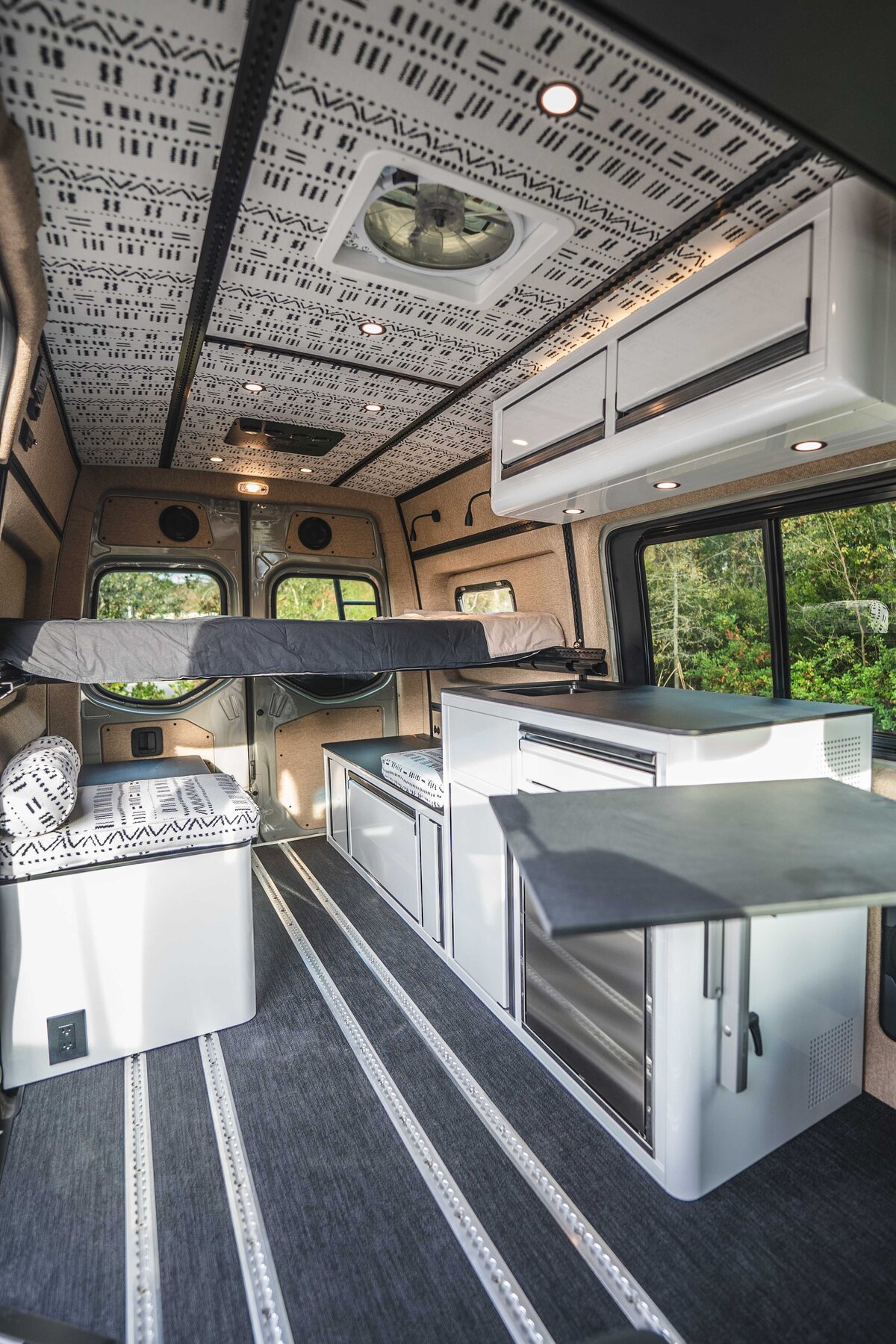 s1interioroutside-2