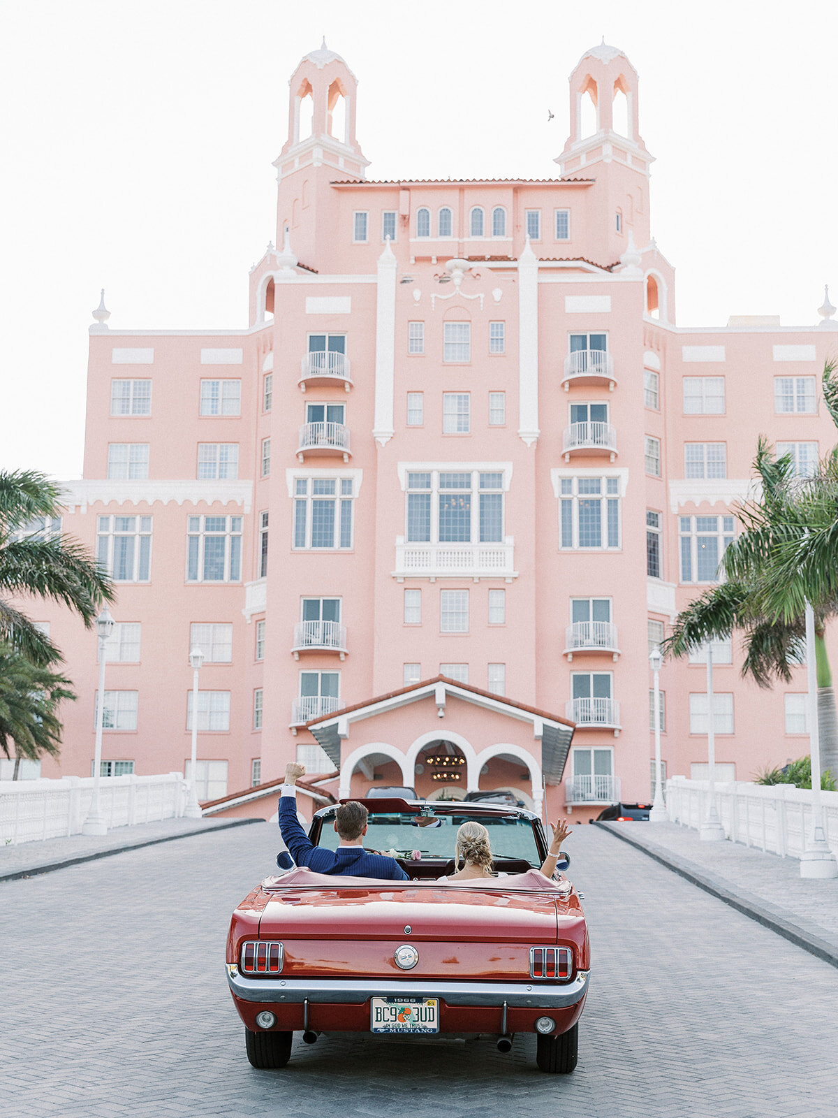 18 - Don Cesar Wedding Getaway Car - Tampa Bay Wedding Planner