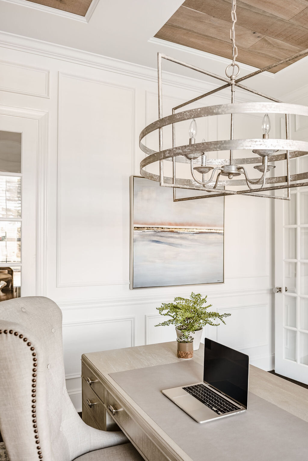 Neutral Coastal Office