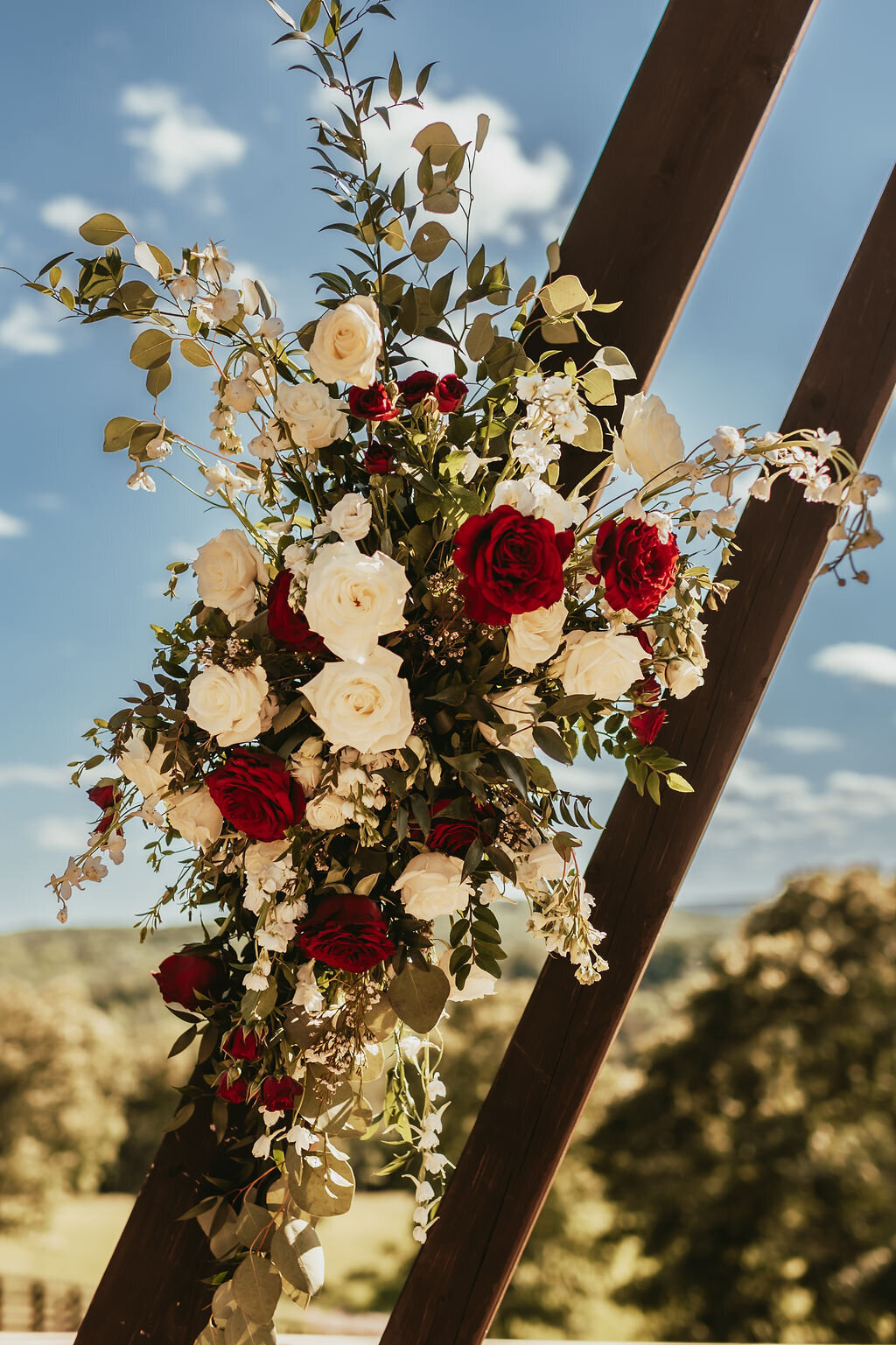 floral-detail-mountain-view-wedding-lewallen-farms-ga