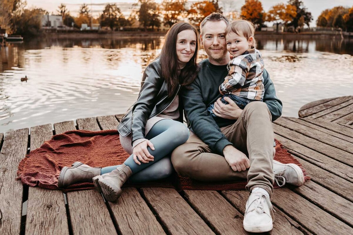 Rodinne_foceni_Vestecky_rybnik_Fotografka_Karolina_Ticha17