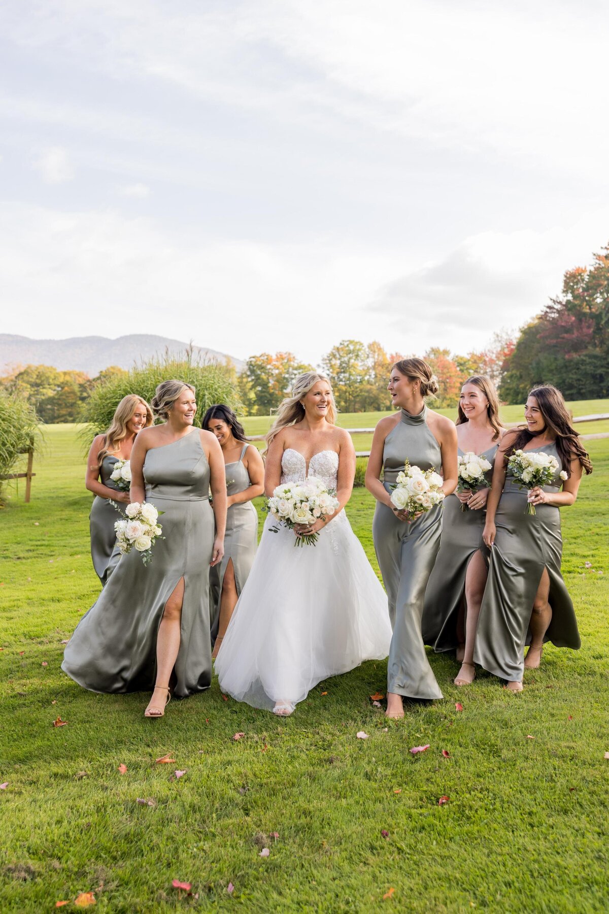 natural joyful bright wedding photography allie photo