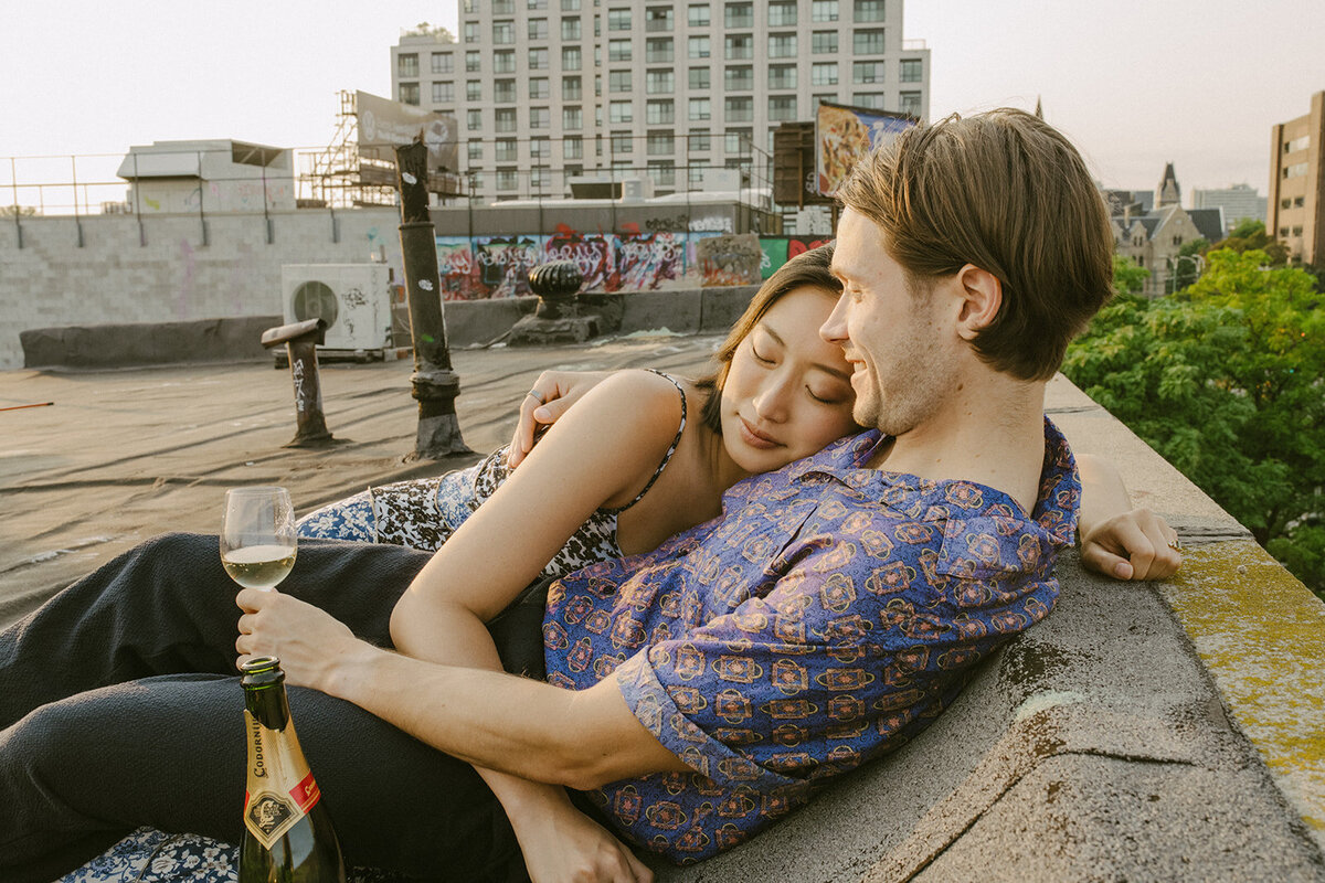 a-toronto-rooftop-engagement-session-downown-romatic-carefree-candid-authentic-2404