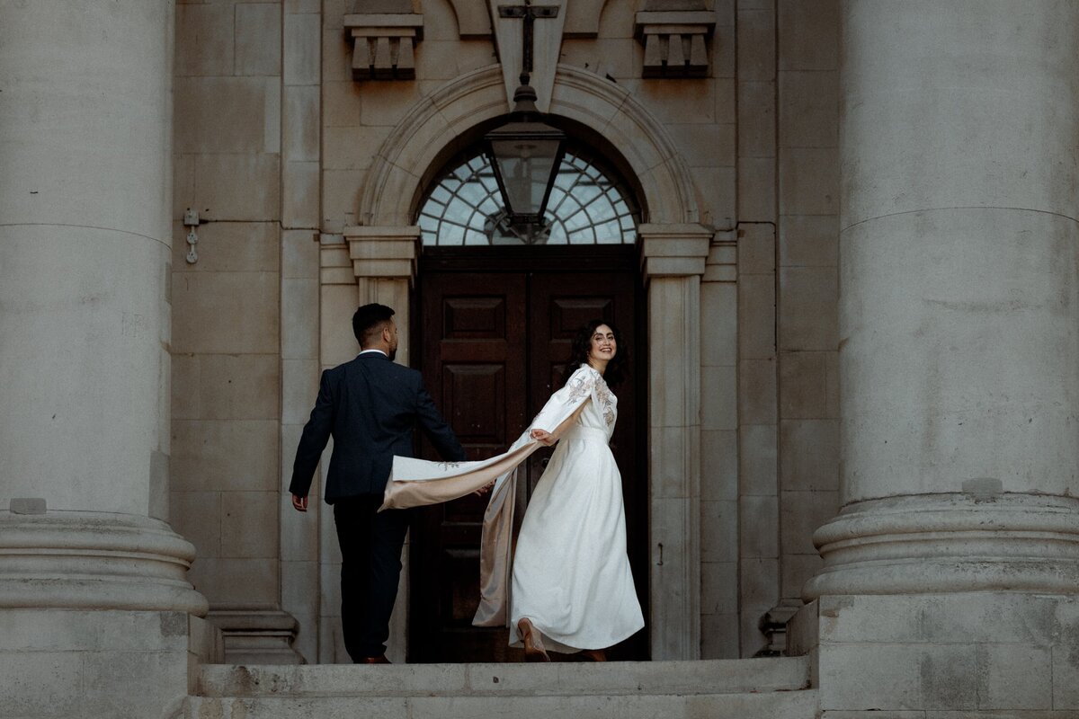 happy-couple-posing-for-London-wedding-photographer-3498-Hadi Photography