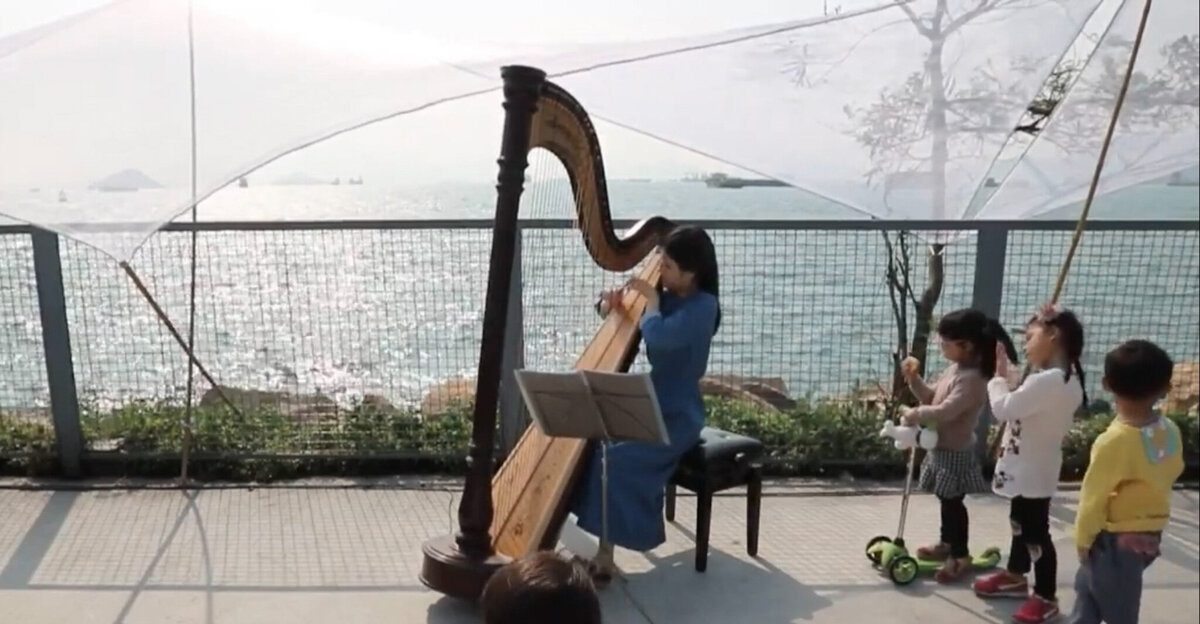 London harpist for hire
