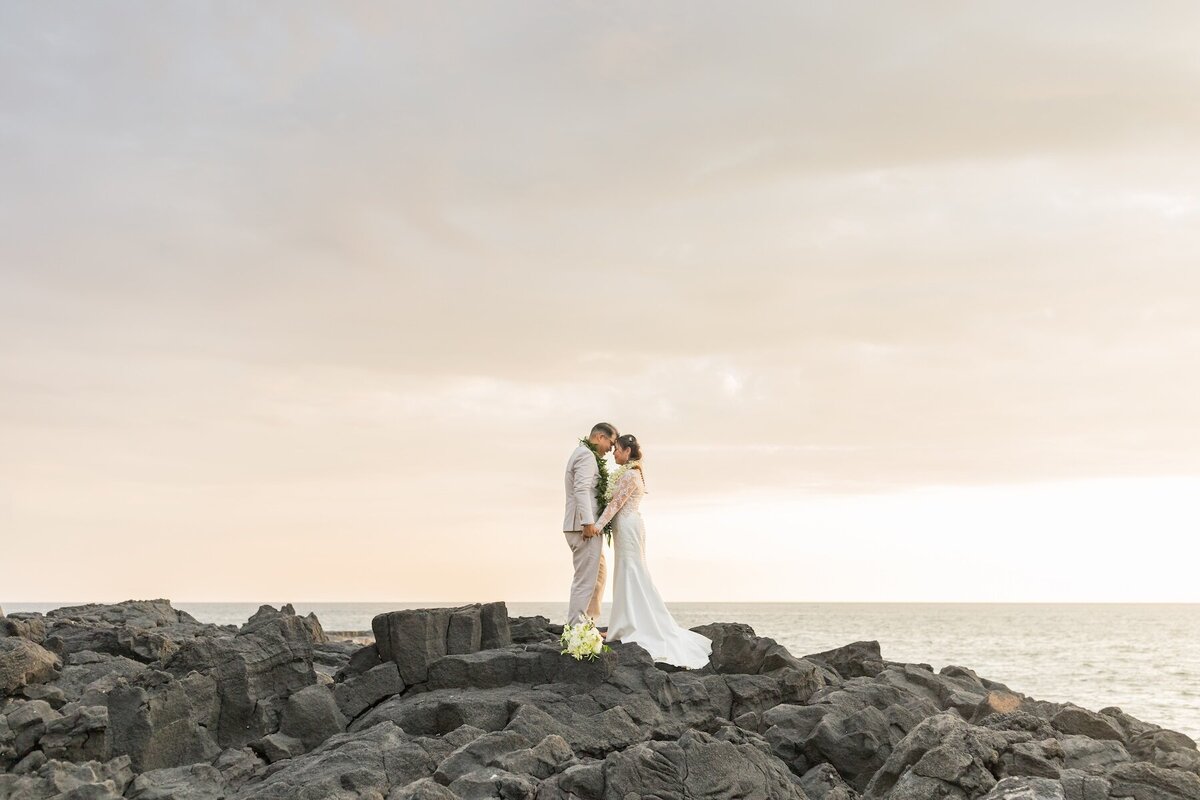 Big Island wedding photographers at a cliffside venue
