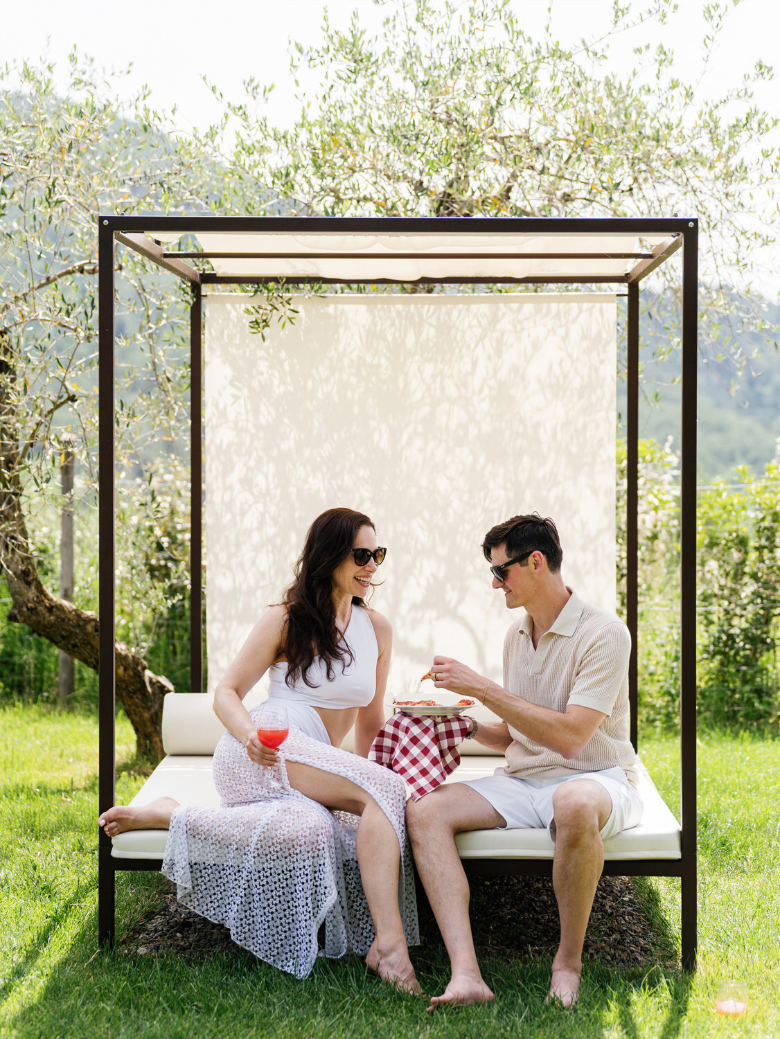 42-Bride-and-Groom-Relaxing-on-Sun-Bed-Tuscany