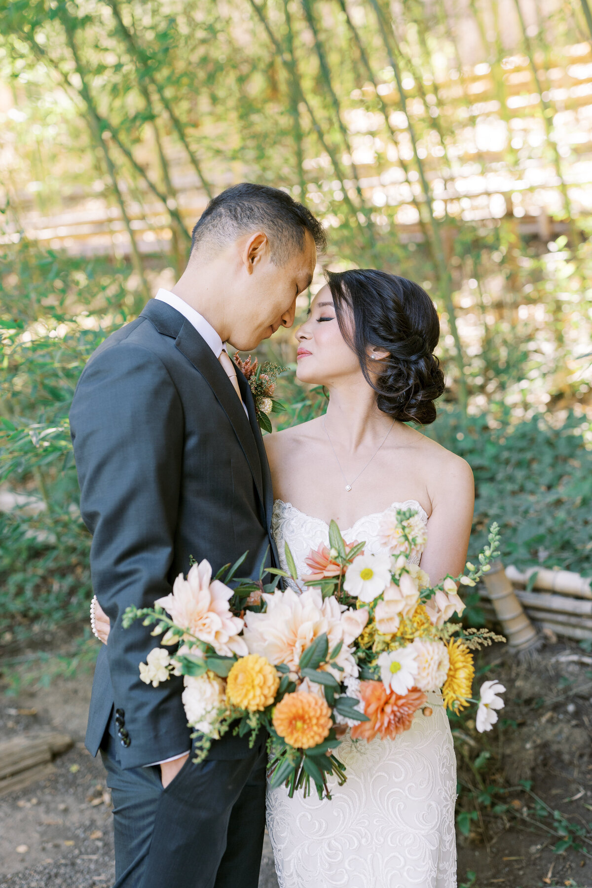 hakone garden wedding bride and groom