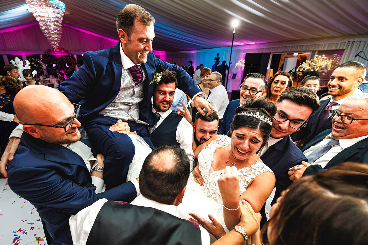 Natural Wedding Photographer Kent_cplavery LAURA FABRIZIO sneak peeks-141-1