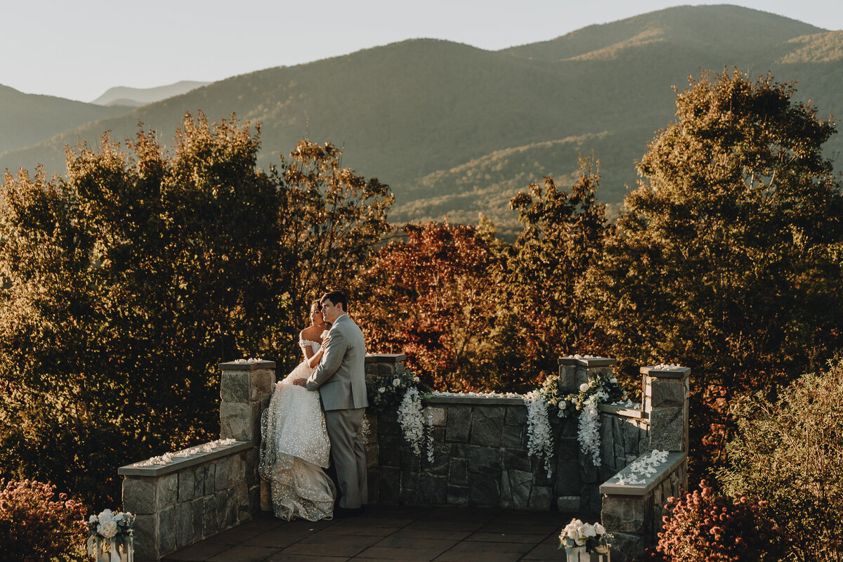 fall-at-something-blue-venue