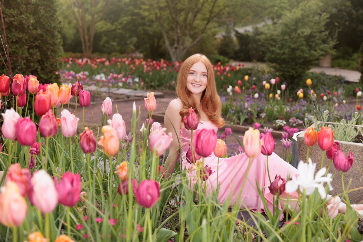Senior portraits at Duke Gardens