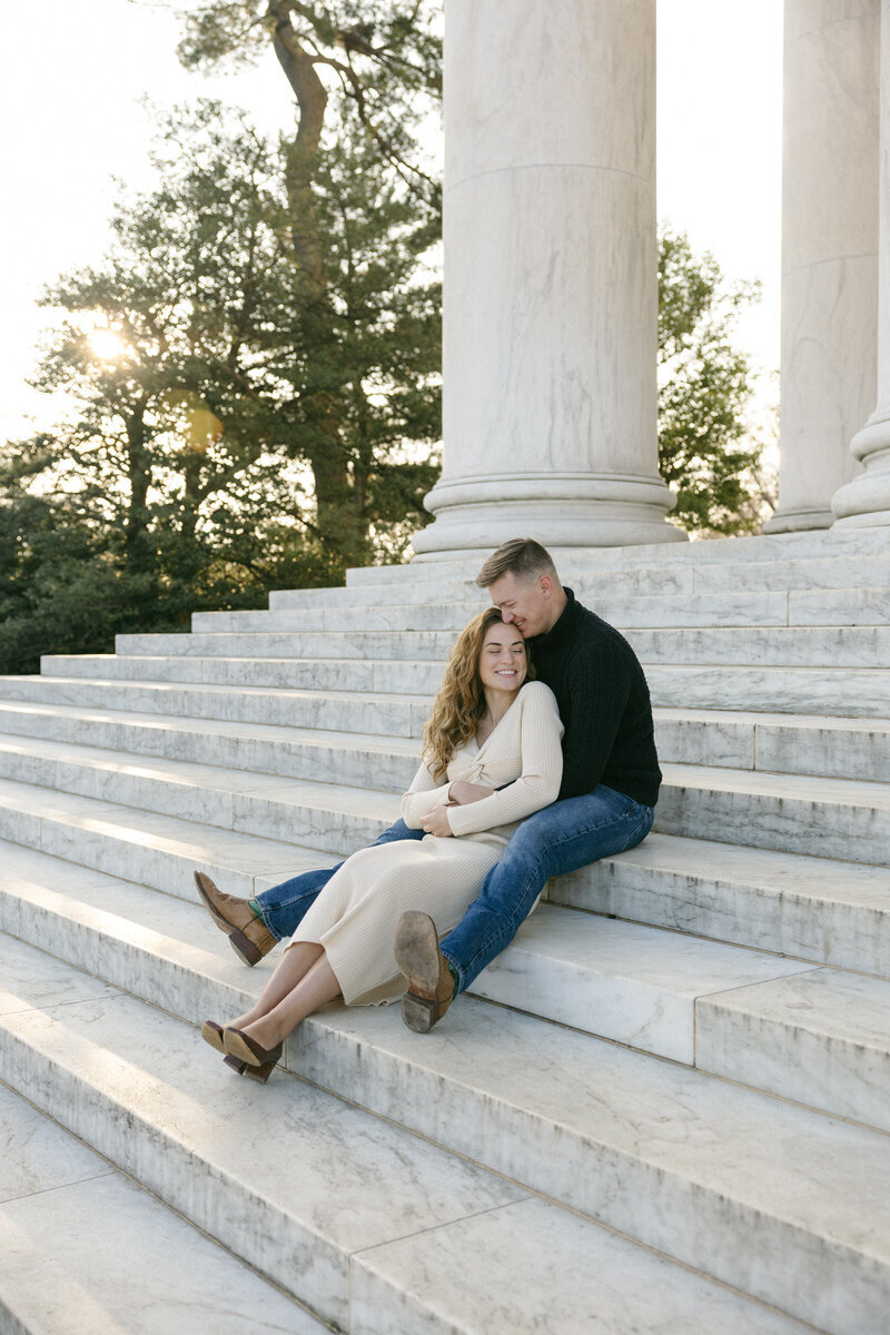 A sunrise engagement session at the Jefferson Memorial