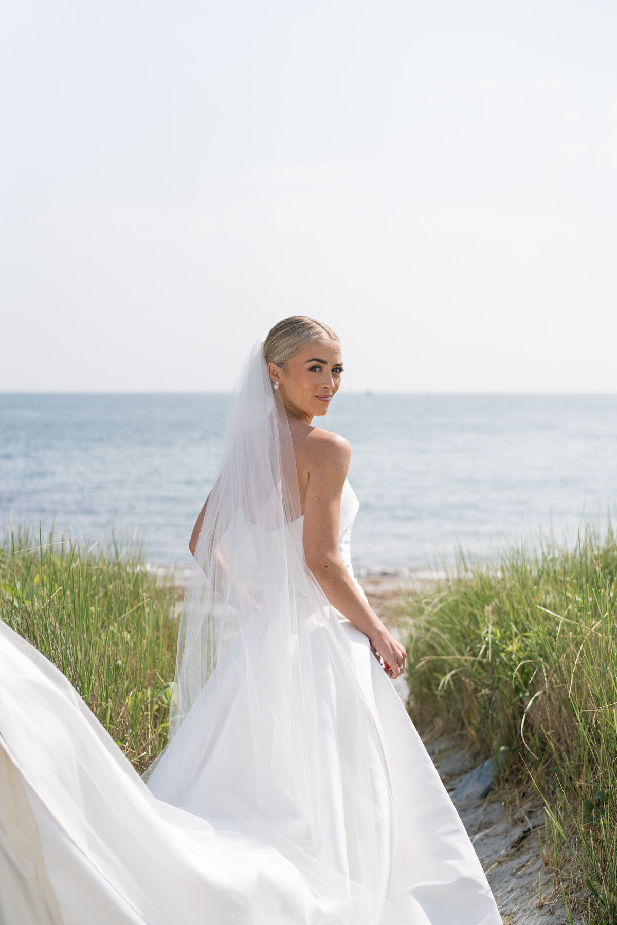 brooke-nash-photography-castle-hill-inn-wedding-3-13