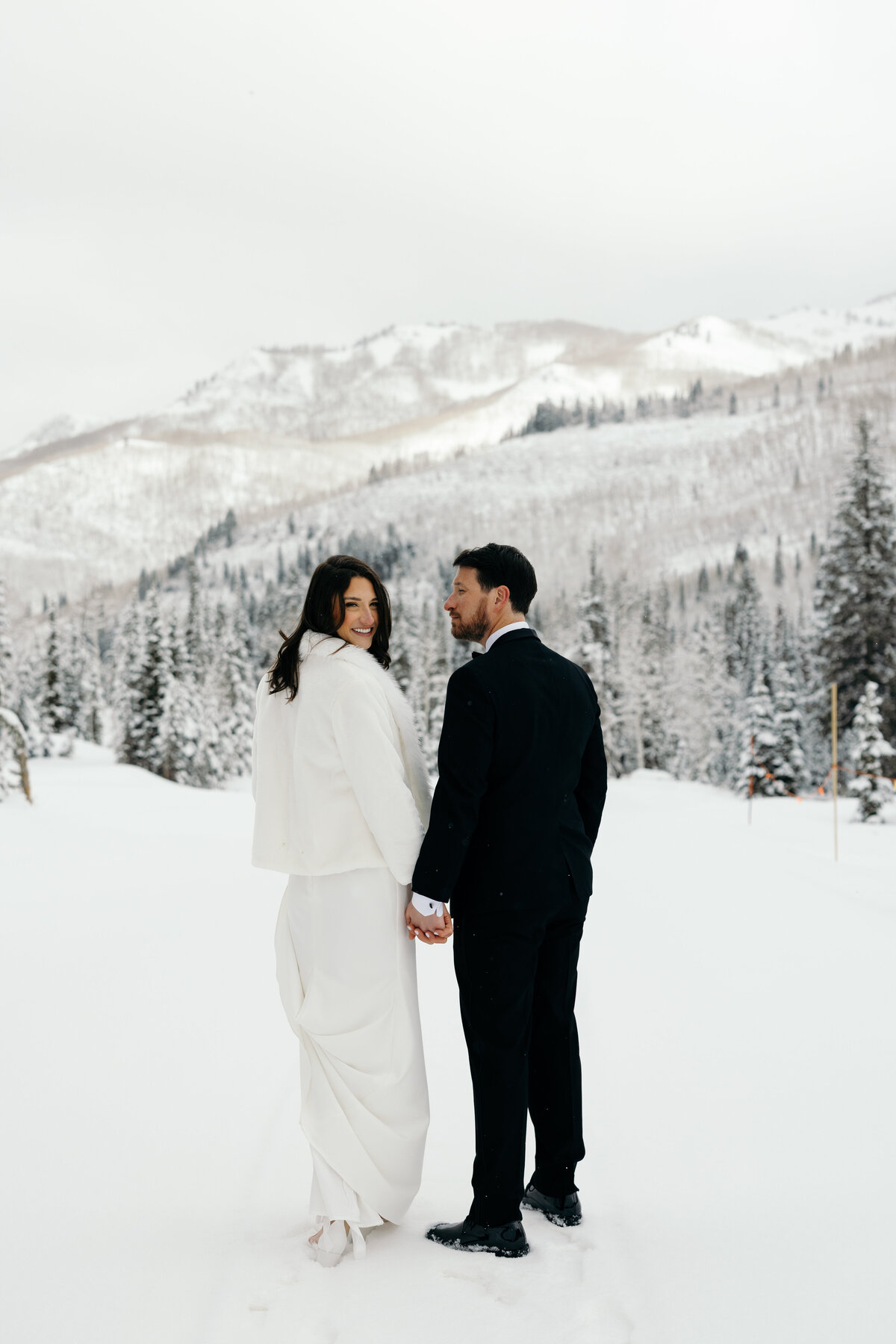 Kendra&Jackson_SkiWedding_SolitudeUtah_FlowEventGroup-824