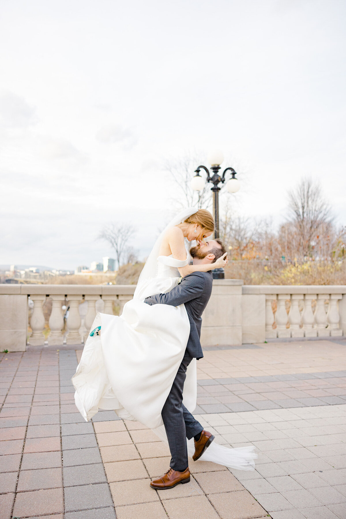 jess-ken-venue-twenty-two-ottawa-wedding-2022-198