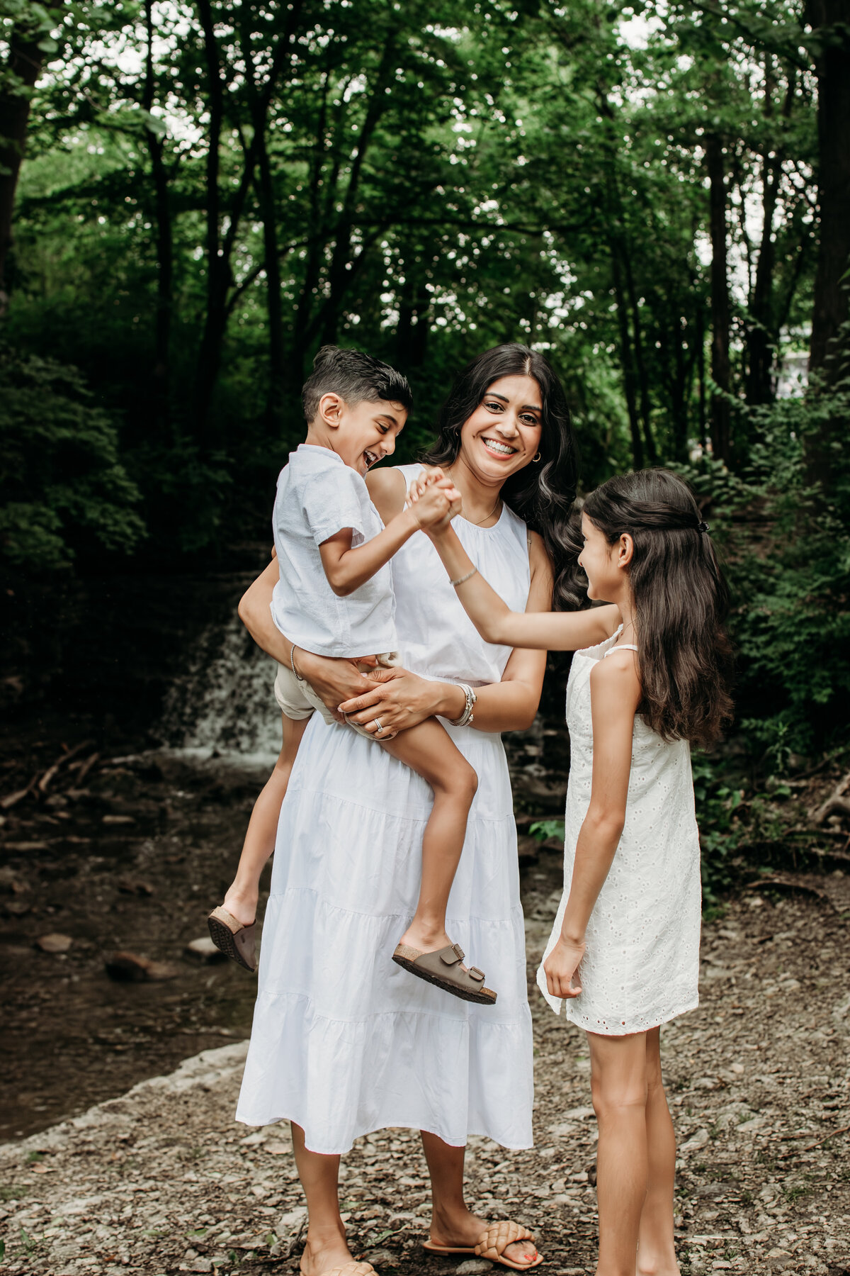 Motherhood Candid photo in South Elgin, Il, by Moments by Meli