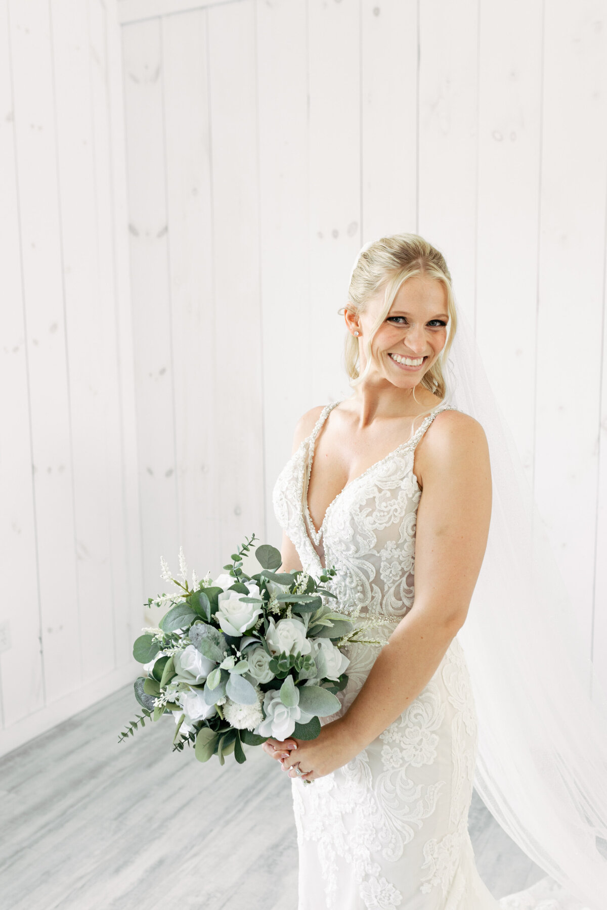 Euphoric-Imagery-Cleveland-Ohio-Wedding-Photographer-Videographer-White-Rose-Barn-Venue-Ohio-Luxury-Photography-133