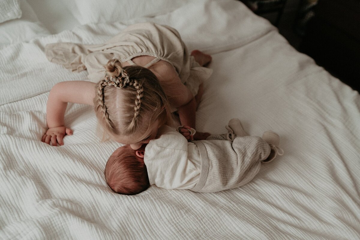 41_ElineFroukje_BuiltbyBritt_brochure-template-canva-showit