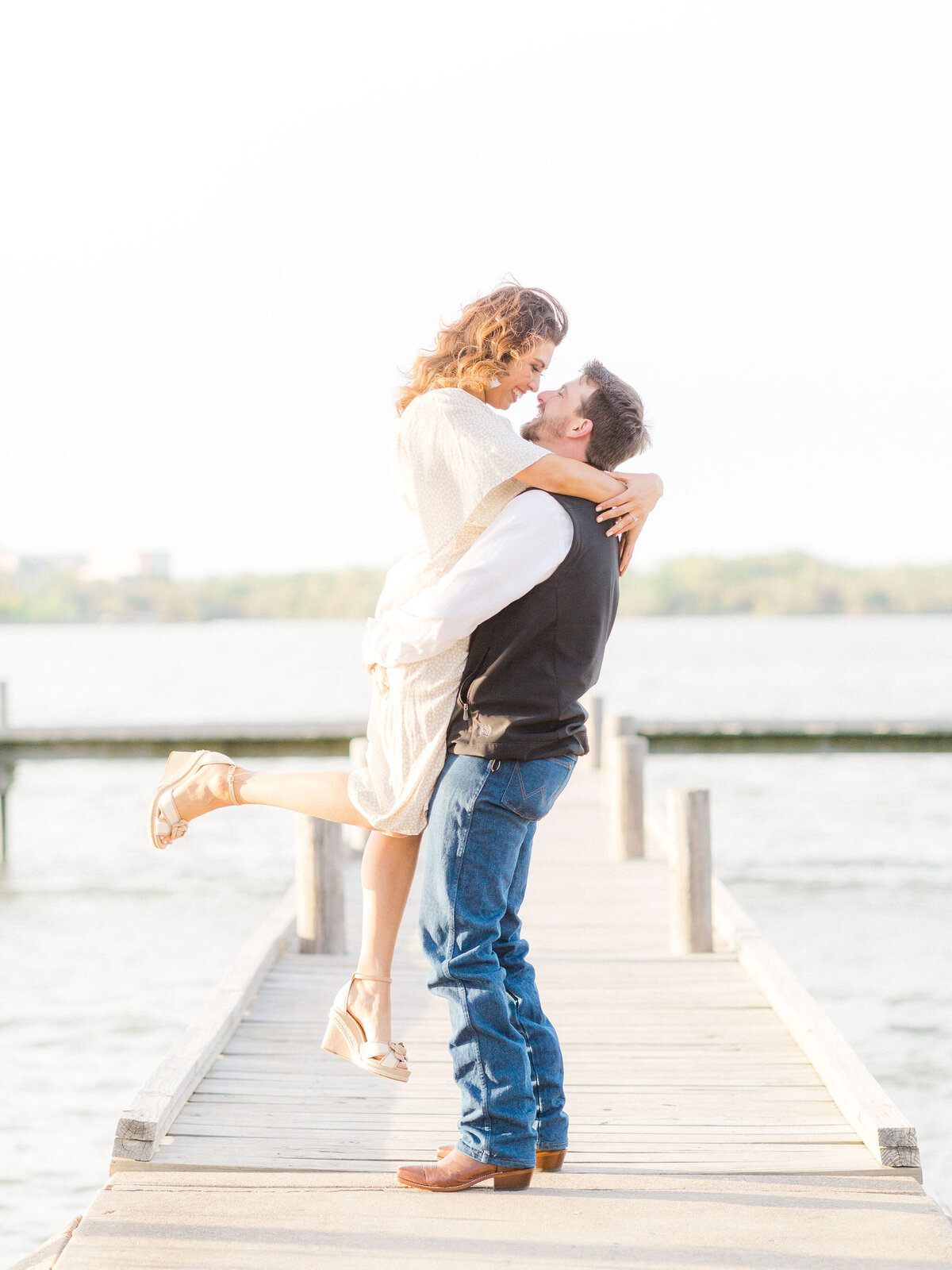 Brittany&CodyWhiteRockLakeDallasTexasEngagement19