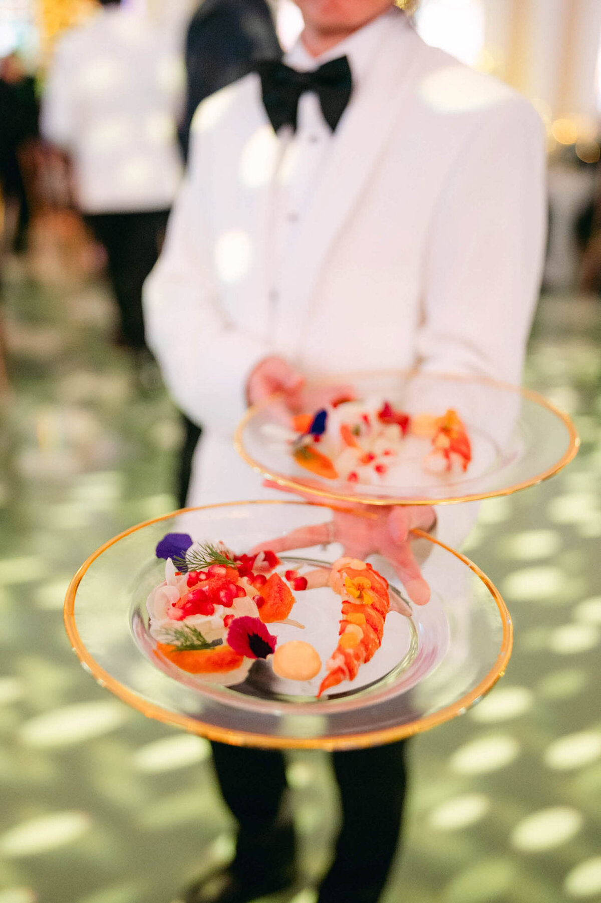 515-Notre-Dame-The-Ritz-Carlton-Montreal-Canada-Victoria-Philippe-Wedding-57