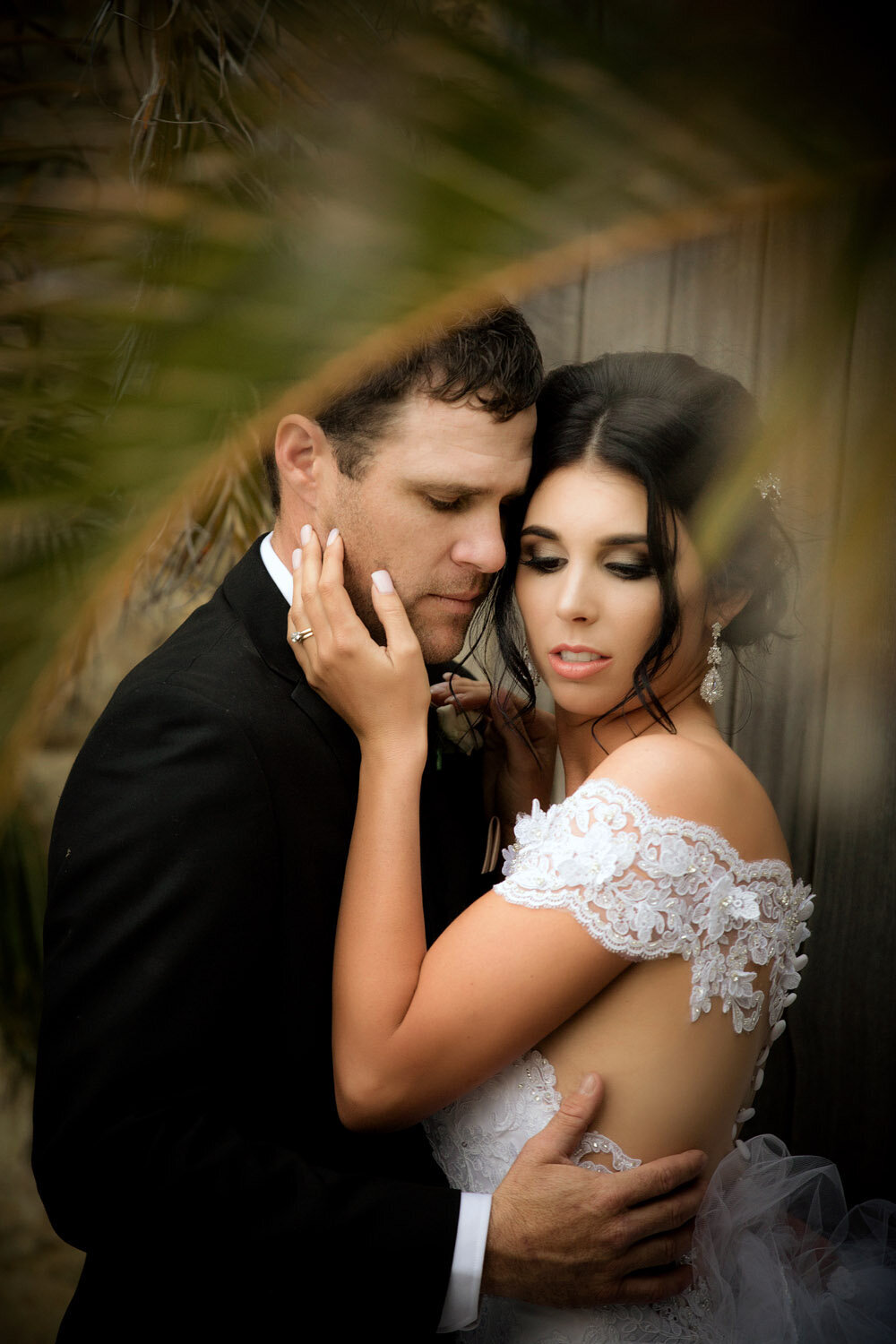 wedding couple outdoors at Yeppoon, QLD