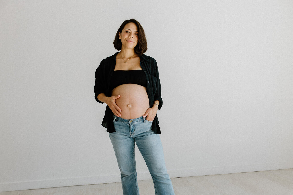 Austin-Lifestyle-Photographer-Watanabe Maternity Story-66