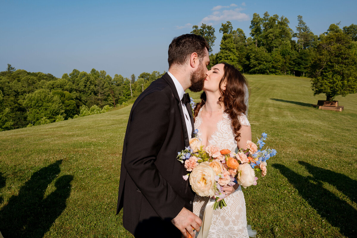 Blue-Ridge-Mountains-Wedding-39