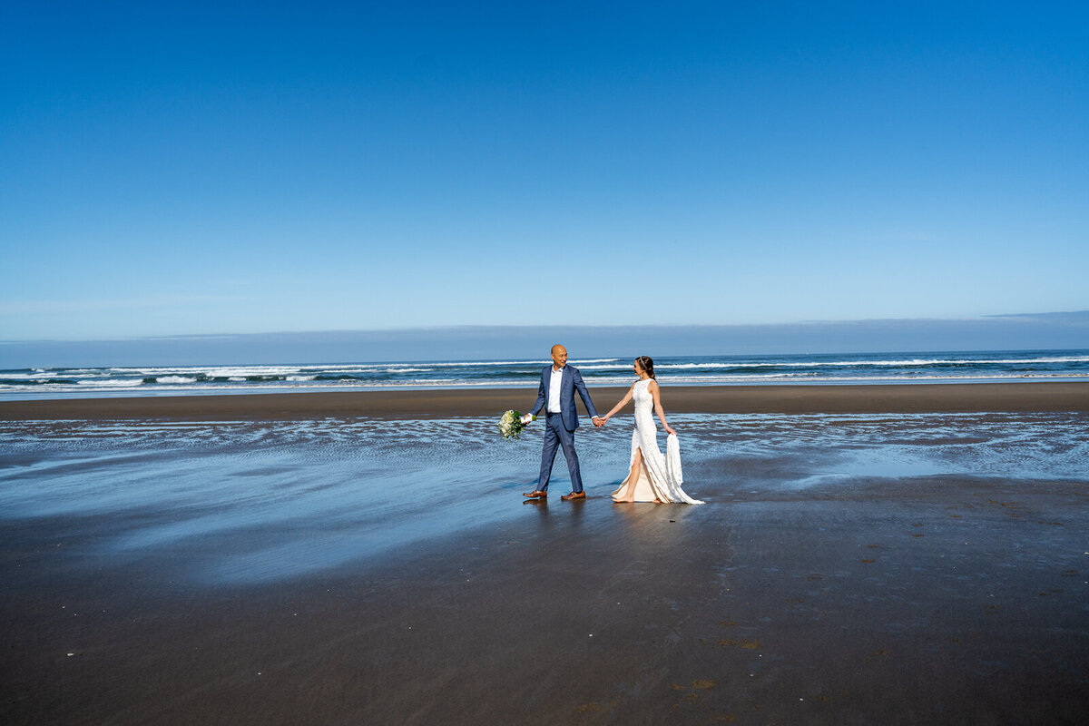 Oregon-Coast-elopement-photographer-39