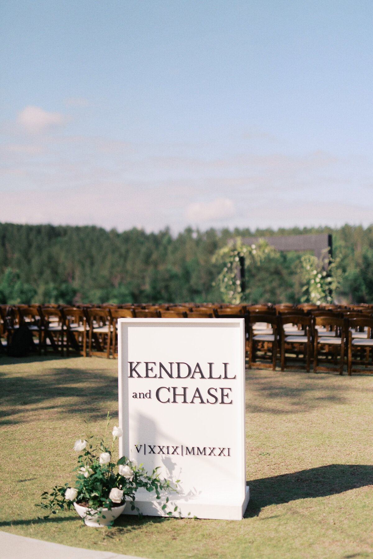 Barn at Smith Lake Wedding Photographer-60