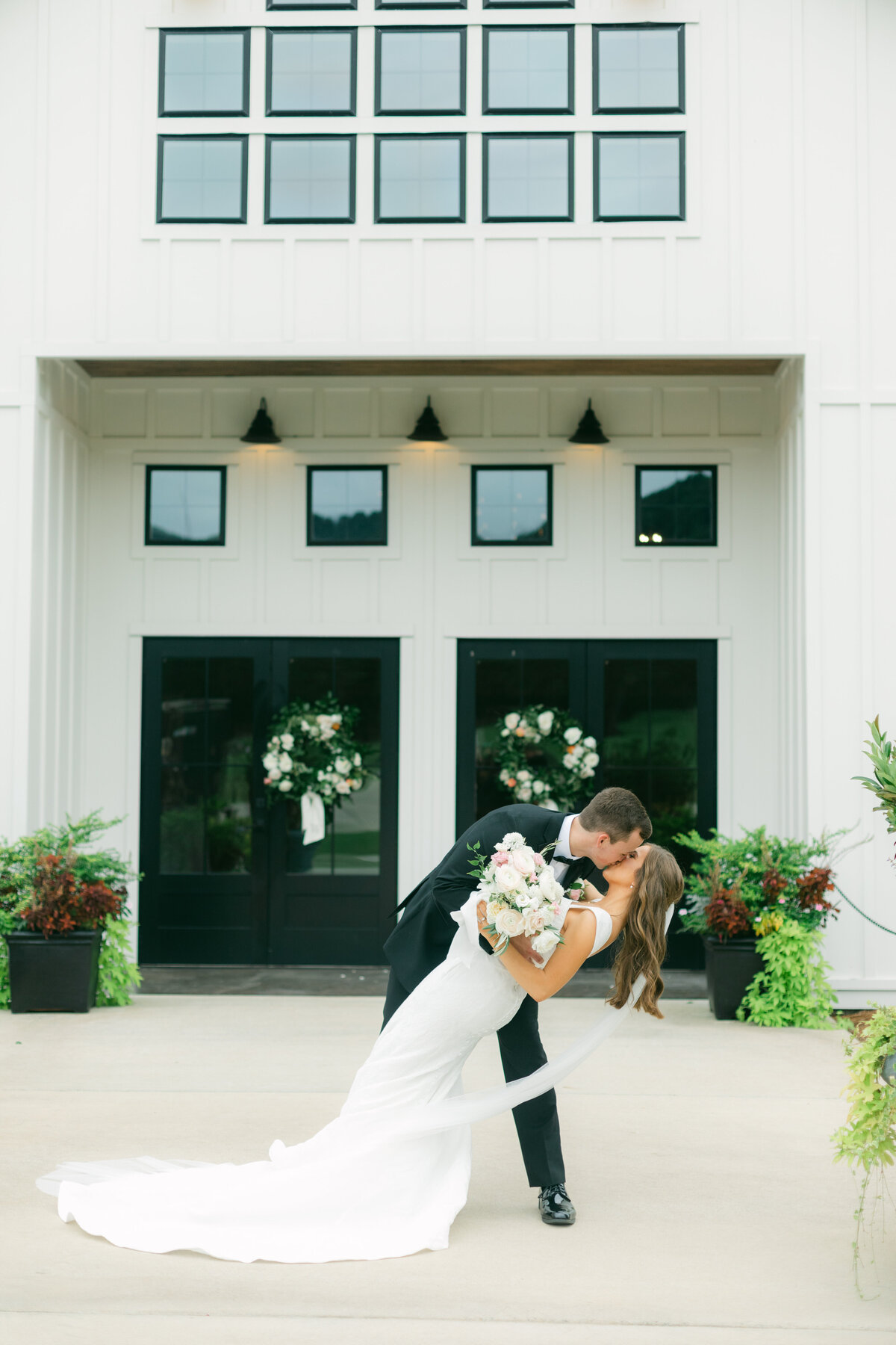 Katherine Horton Photography Olivia & Drew Wedding Day Katherine's Favorites_0104
